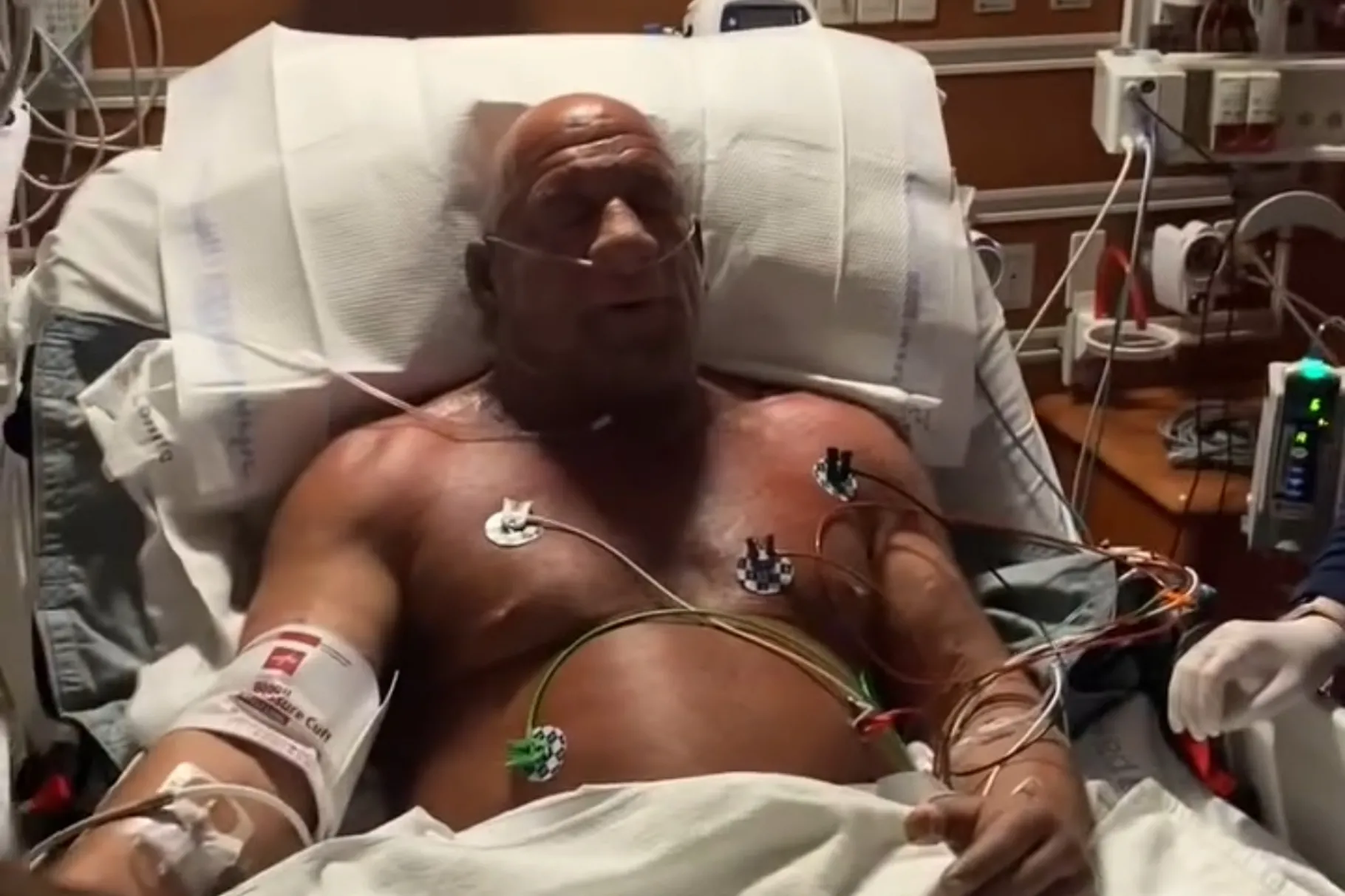 Former UFC Heavyweight Champ Mark Coleman Is Conscious In Hospital After Saving Parents From A Fire