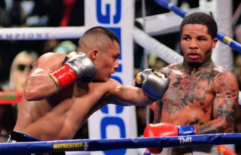 Isaac Cruz Wants A Rematch With ‘Tank Davis'