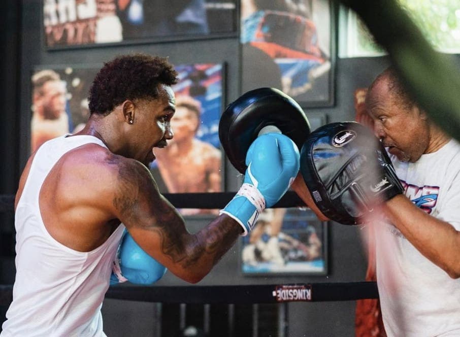 Jermall Charlo Wants Canelo On Cinco de Mayo Weekend