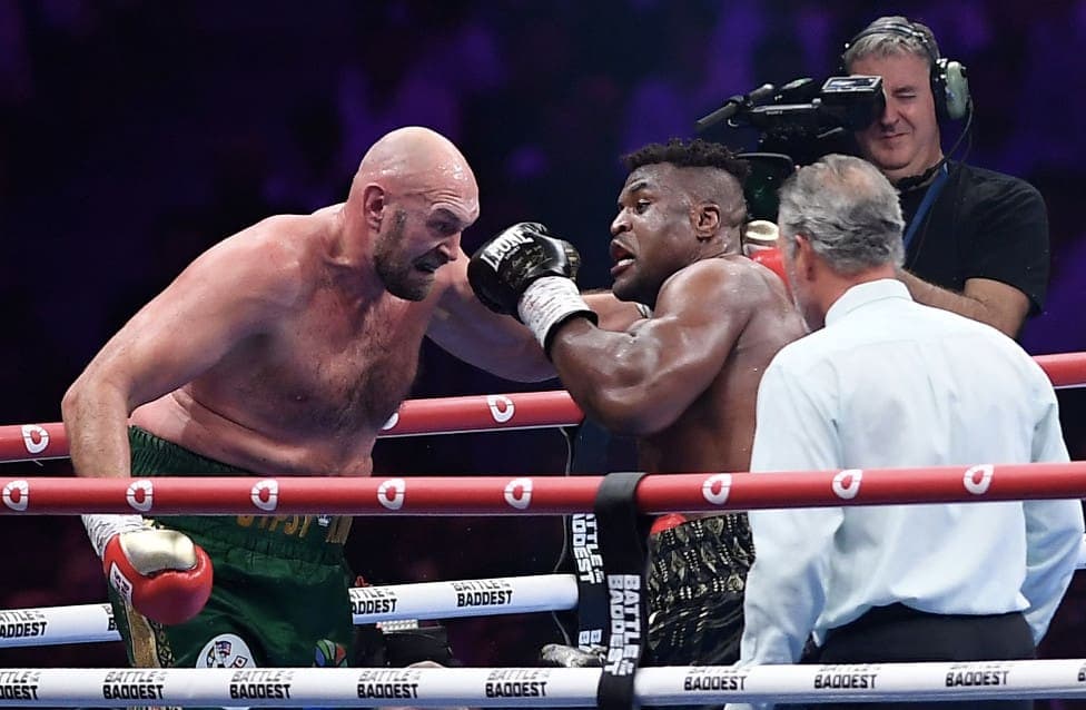 Lennox Lewis Warns Fury To Prepare Well For Usyk