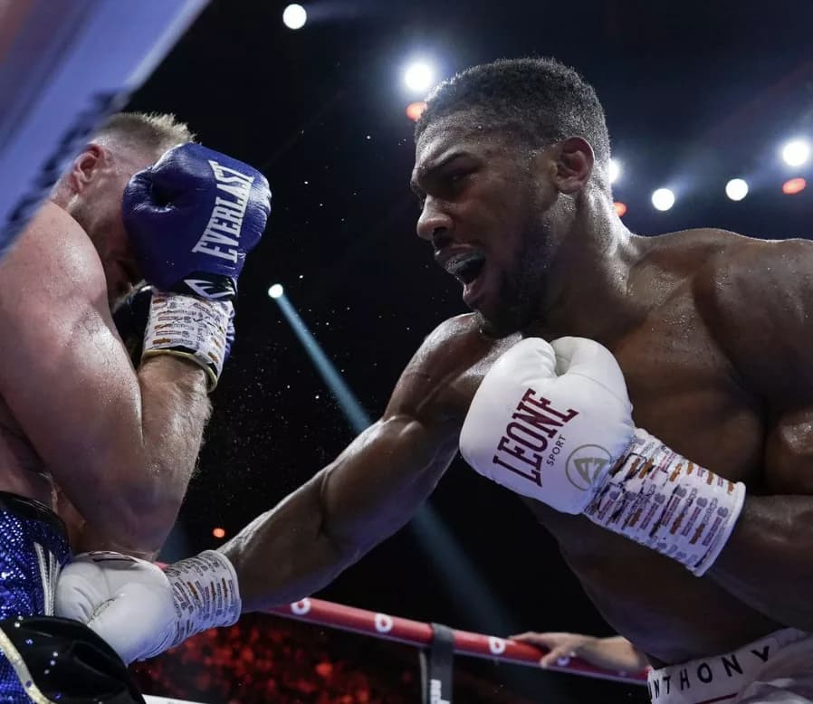 Joshua And Parker Celebrate Huge Wins – Post-Fight Pressers