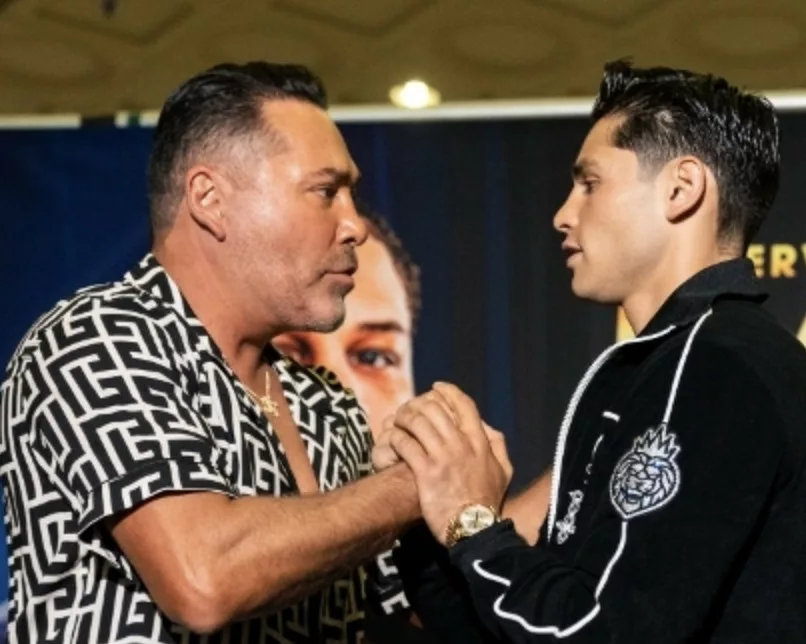De La Hoya Welcomes Garcia And Mayweather's Interactions – ‘That’s Awesome'