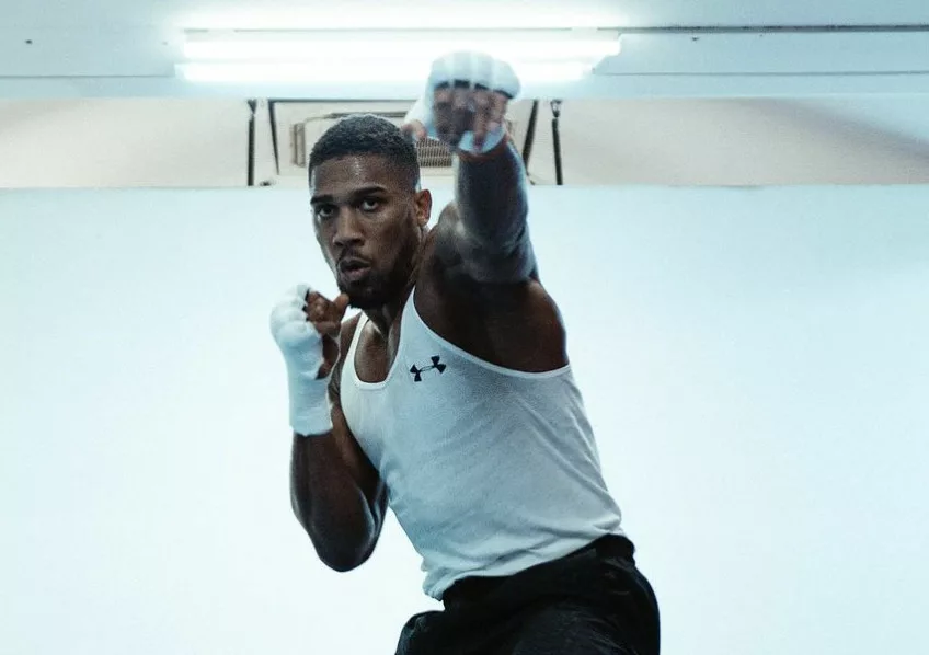 Hearn Says Joshua KOs Ngannou; Ngannou Plans To Expose Joshua's Chin