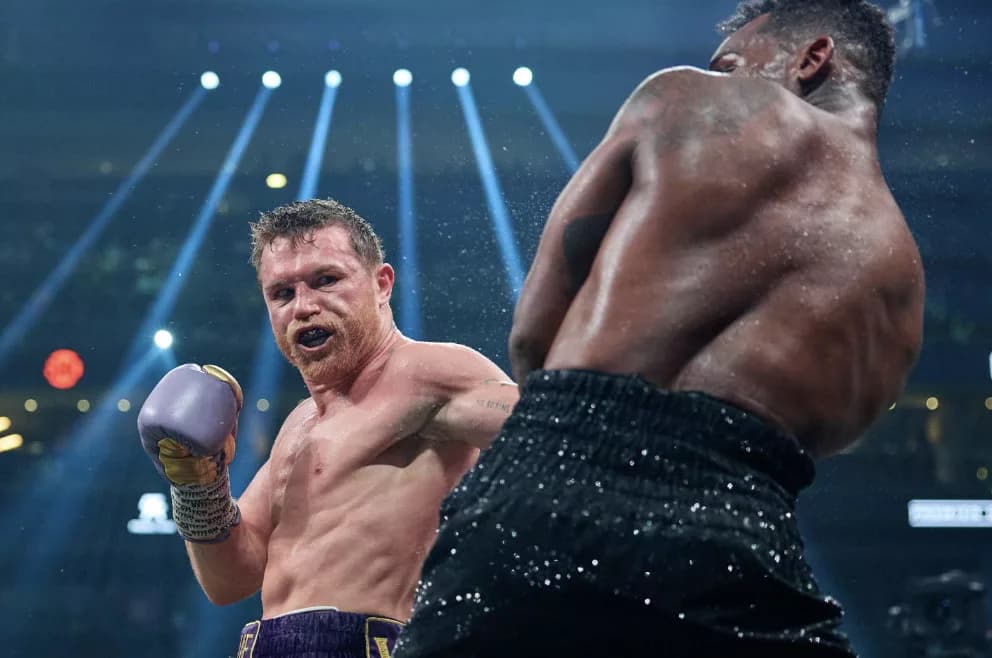 Malignaggi Reacts To Canelo Potentially Avoiding Benavidez – ‘The Biggest Duck In Boxing History'