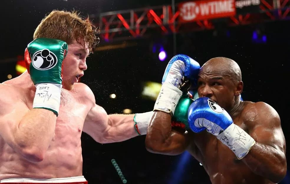 Canelo Accused Of Copying Mayweather's Blueprint – ‘Canelo Fanboys, He's A Wannabe Mayweather'