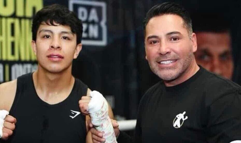 De La Hoya Wants Benavidez vs Munguia