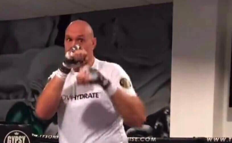Fans Worry Over Fury's Latest Physique – ‘Looks Like Jello, Usyk By KO'