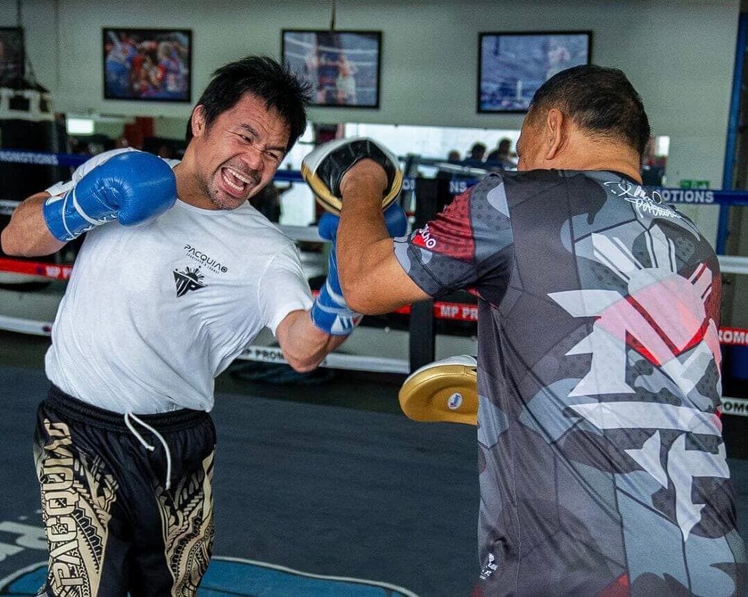 Pacquiao In Talks To Fight Barrios For WBC Welterweight Title