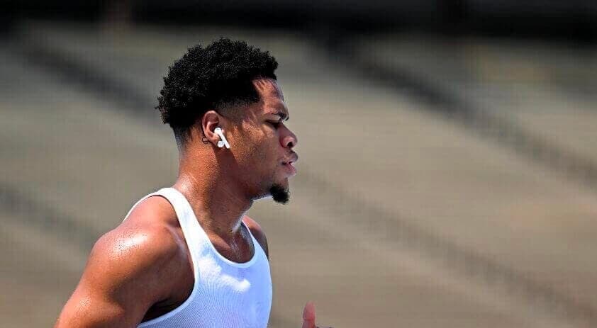 Devin Haney Told To Avoid Taking Too Much Time Off – ‘He’s In His Prime'