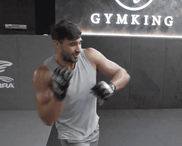 Tommy Fury Calls Out Jake Paul For An MMA Fight – ‘I’ll Knock Him Out'