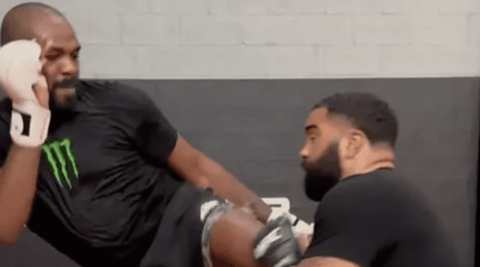 Jon Jones Nearly Knocks Out Olympic Champ Gable Stevenson