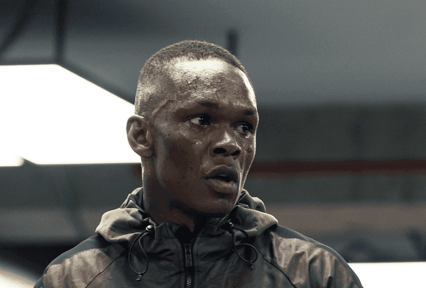 Adesanya Denies Being Washed Up – ‘I’m Just Chilling'