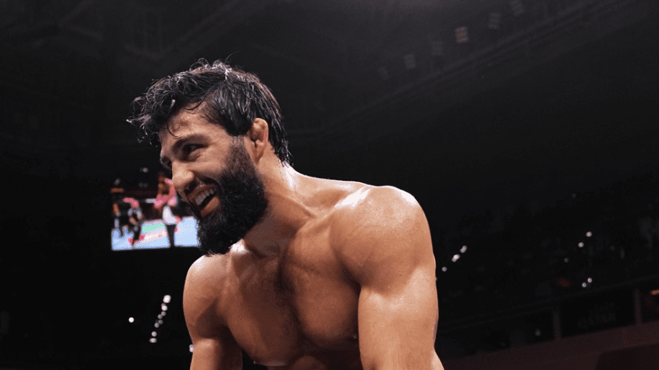 Arman Tsarukyan Warns Ilia Topuria – ‘I Can Beat Him So Easy'