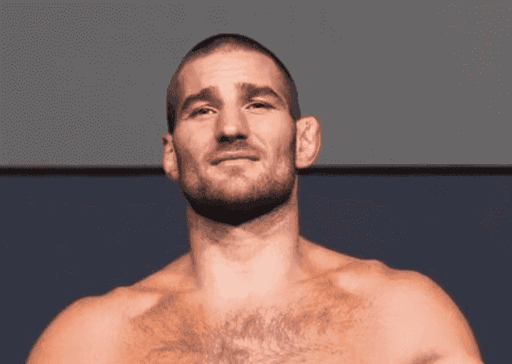Strickland Almost Blew His Title Shot, Du Plessis And Cannonier Call Out The Champ