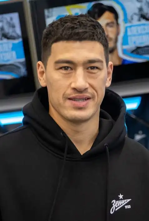 Benavidez stops Zurdo, calls out Canelo and Bivol at 175