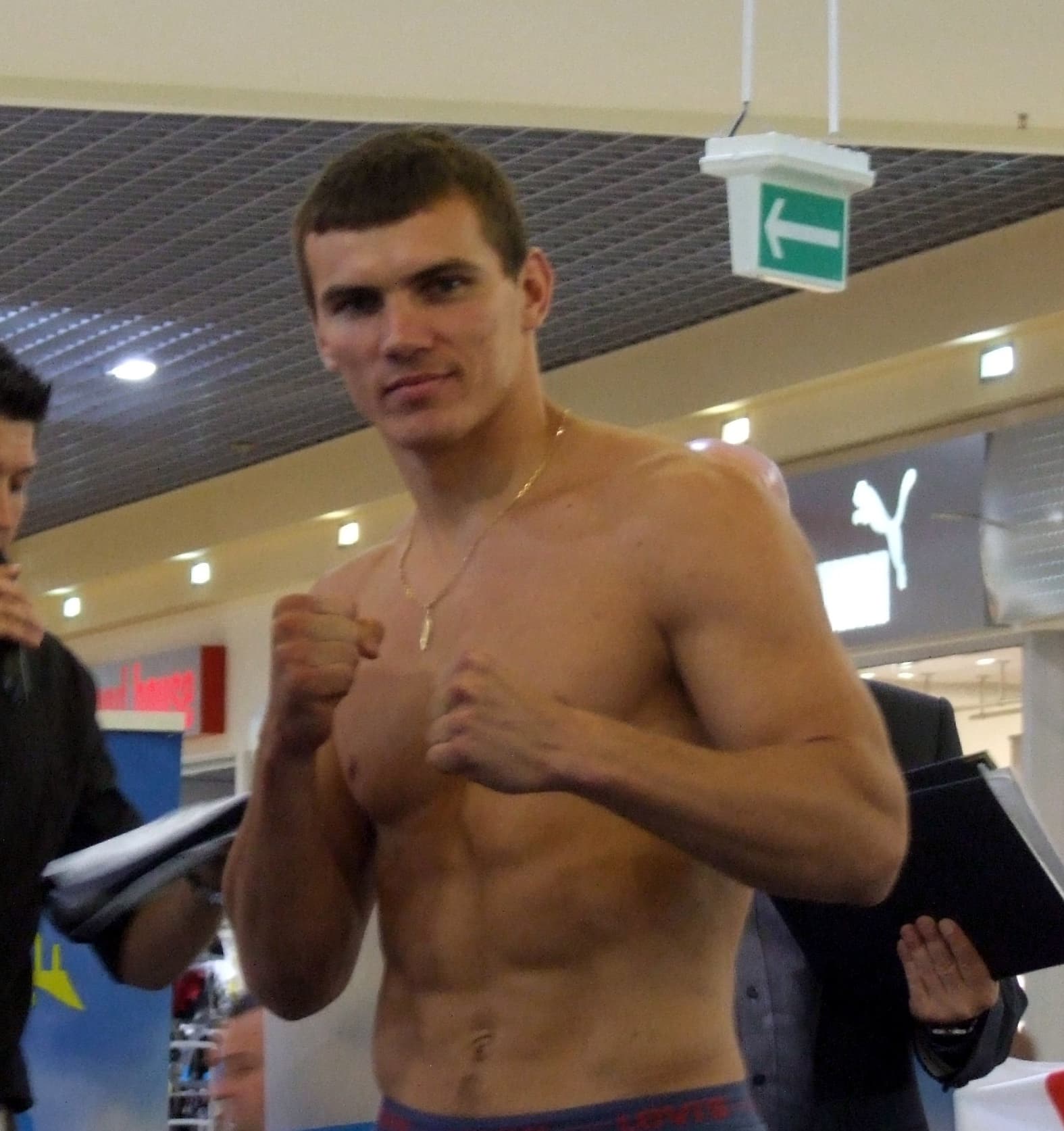 Viddal Riley vs Mateusz Masternak: Preview & Betting Tips