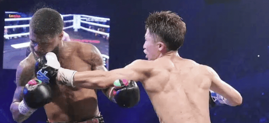 Inoue Stops Fulton In Dramatic Fashion To Become The WBC And WBO Super-Bantamweight Champion