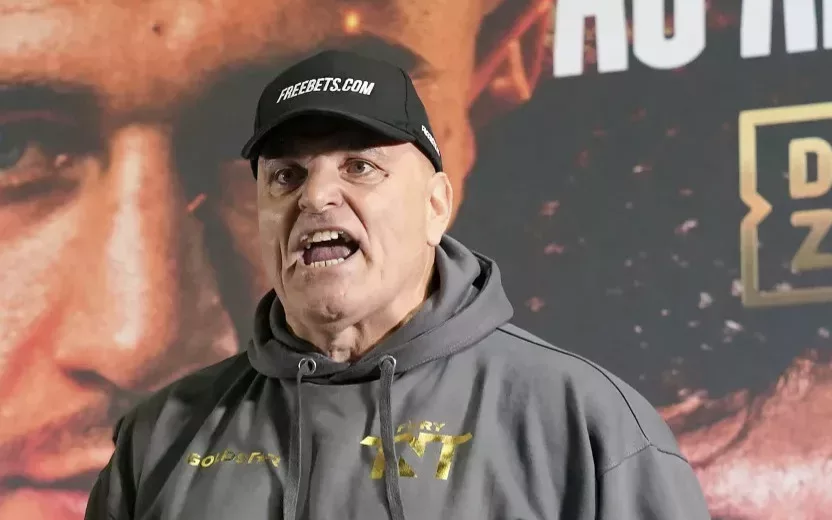 John Fury Slams His Son Tyson's Training Preparations For Usyk