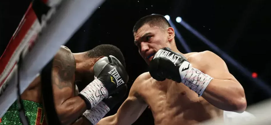 Vergil Ortiz Beats Fredrick Lawson With A First-Round TKO