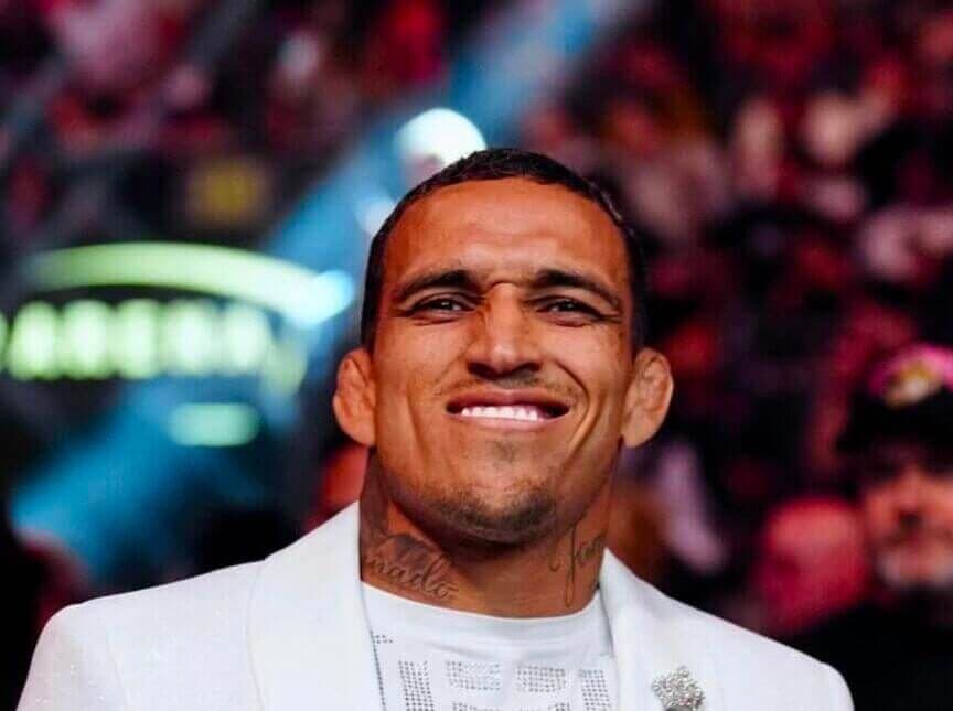 Oliveira Gives Up On The McGregor Fight – ‘He Fights When He Wants'