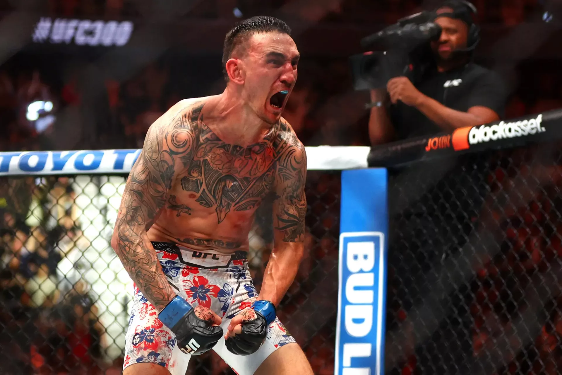 BMF Champion Max Holloway Wants Conor McGregor Next