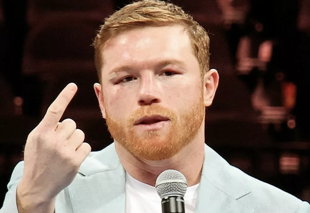 Canelo Feels the Pressure to Fight Benavidez