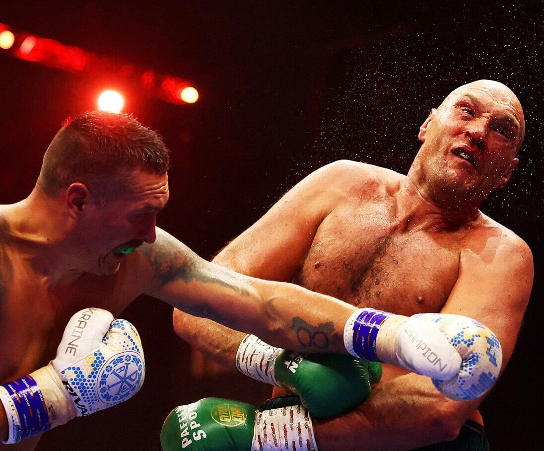 Usyk Defeats Fury, Becomes Undisputed Heavyweight Champion