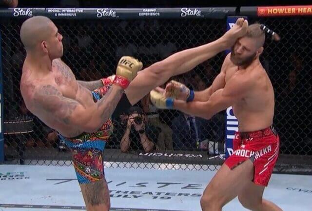 Pereira Defies 'Witchcraft' Allegations To KO Prochazka With A Brutal Leg Kick