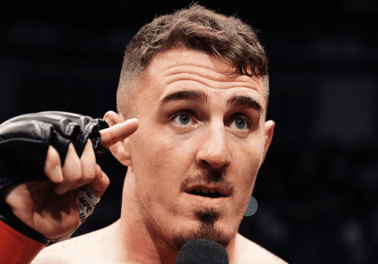 Aspinall’s Father Slams Jones - 'Just Another Bum'