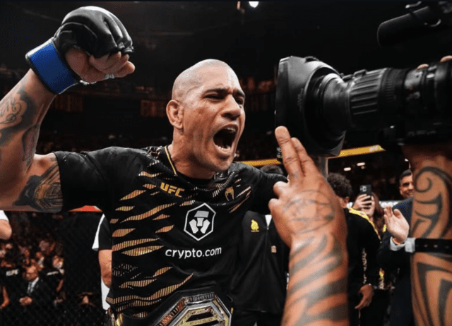 Alex Pereira Chasing Three-Division Glory