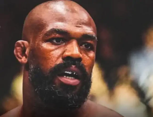 Cormier Sides With Jon Jones