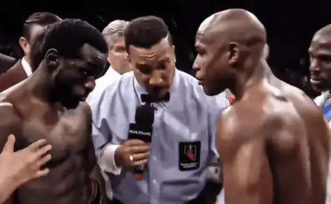 Pacquiao Picks Between Mayweather And Crawford